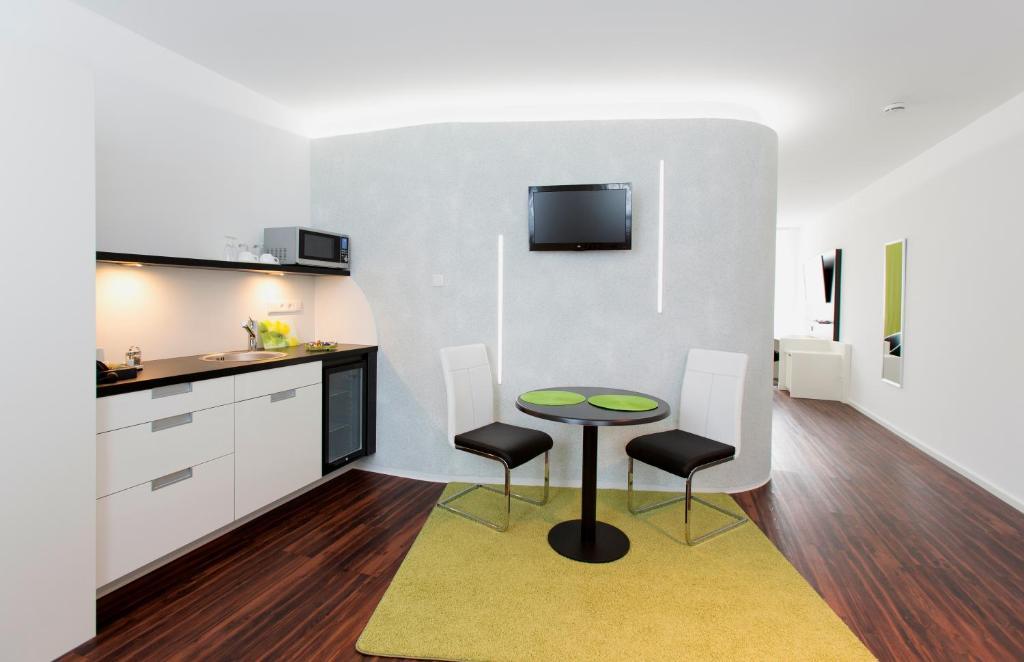 Hotel Barth ไคเซอร์สเลาเทิร์น ภายนอก รูปภาพ